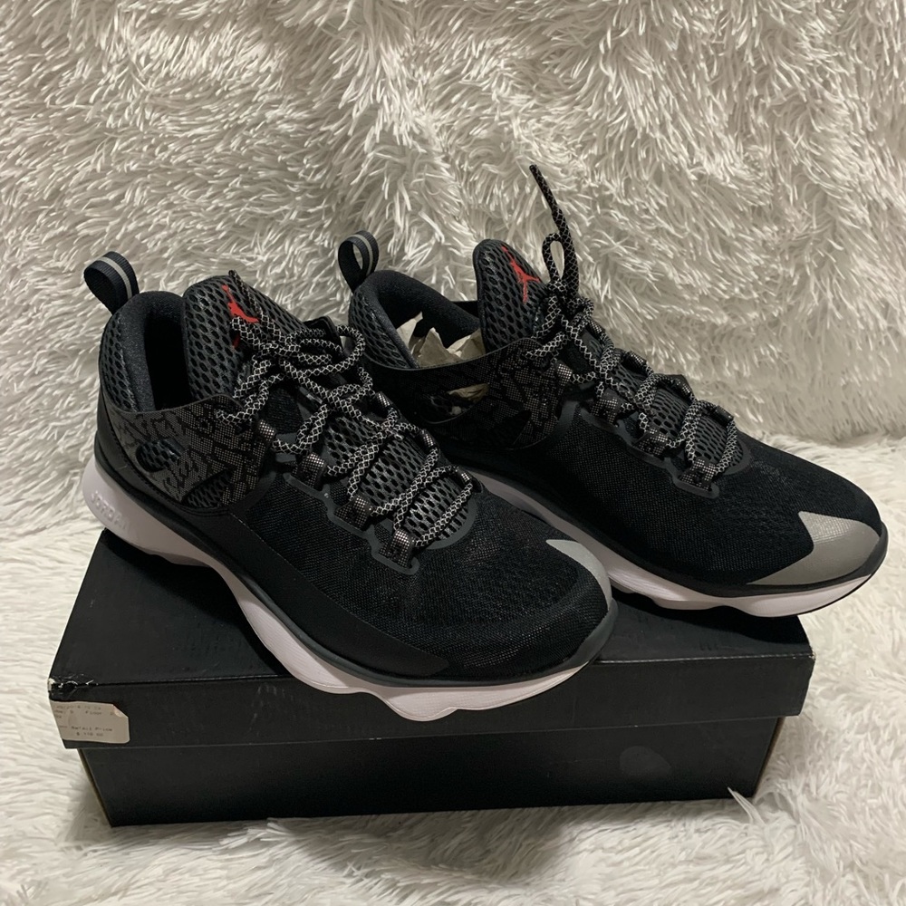 Air Jordan Flight Runner Black Size 9